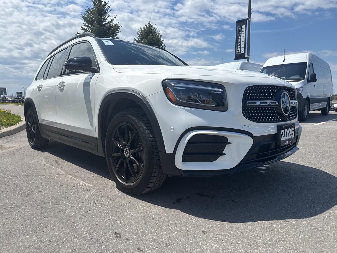 2025 Mercedes-Benz GLB 4MATIC® Photo