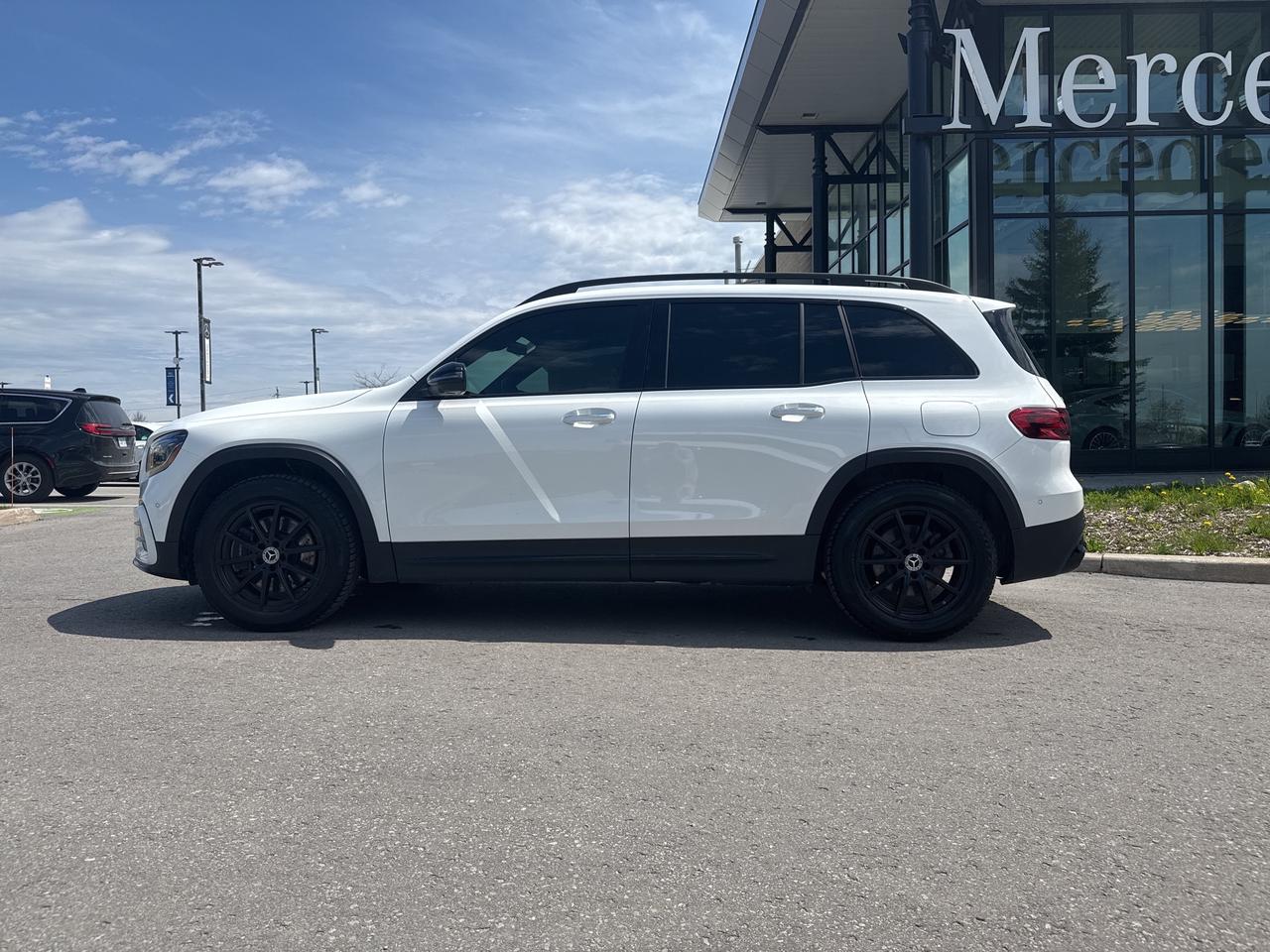 2025 Mercedes-Benz GLB 4MATIC® Photo