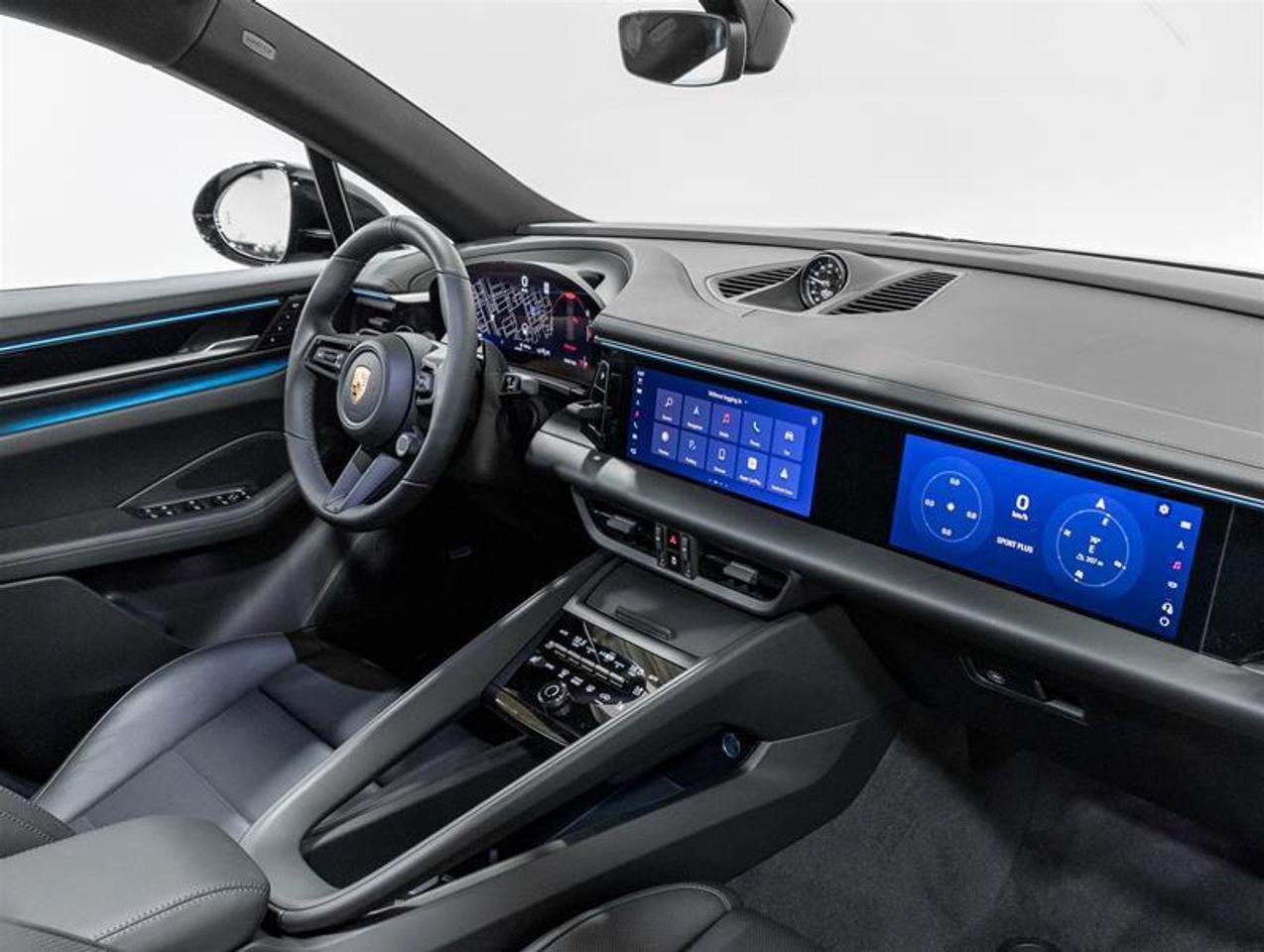 2026 Porsche Macan  Photo