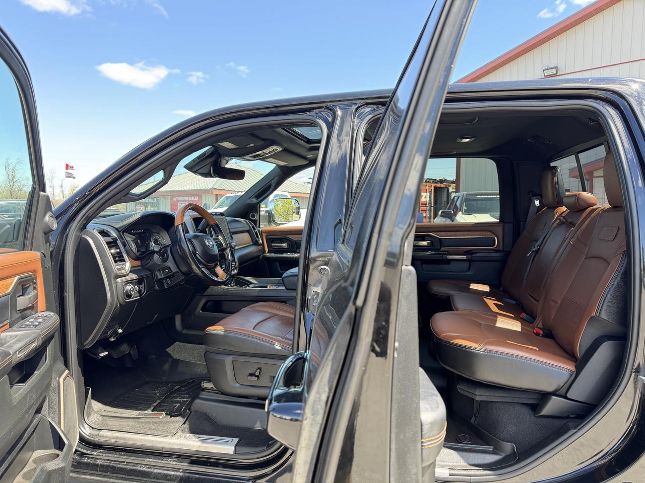 2020 RAM 2500 Laramie Longhorn 4x4 Crew Cab 6'4  Box Photo