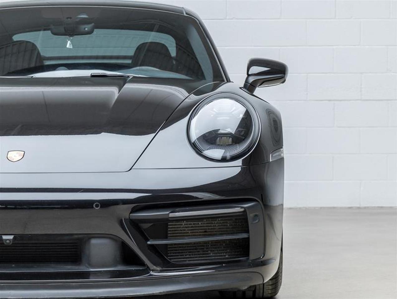 2024 Porsche 911  Photo3