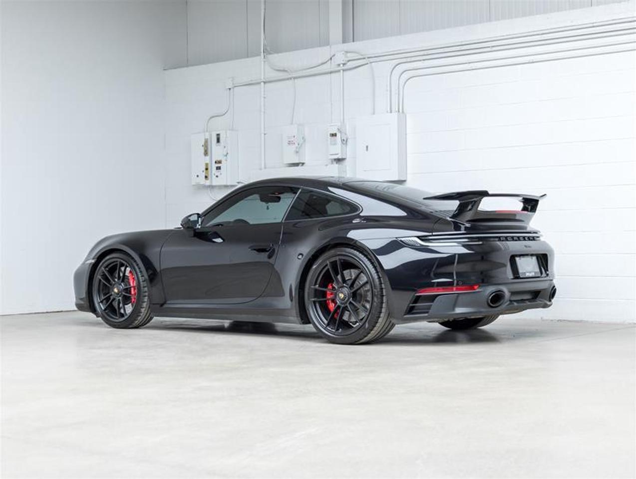 2024 Porsche 911  Photo