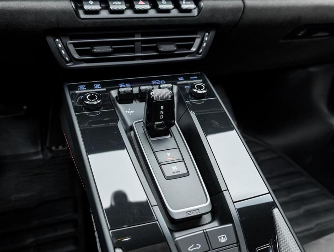 2024 Porsche 911  Photo