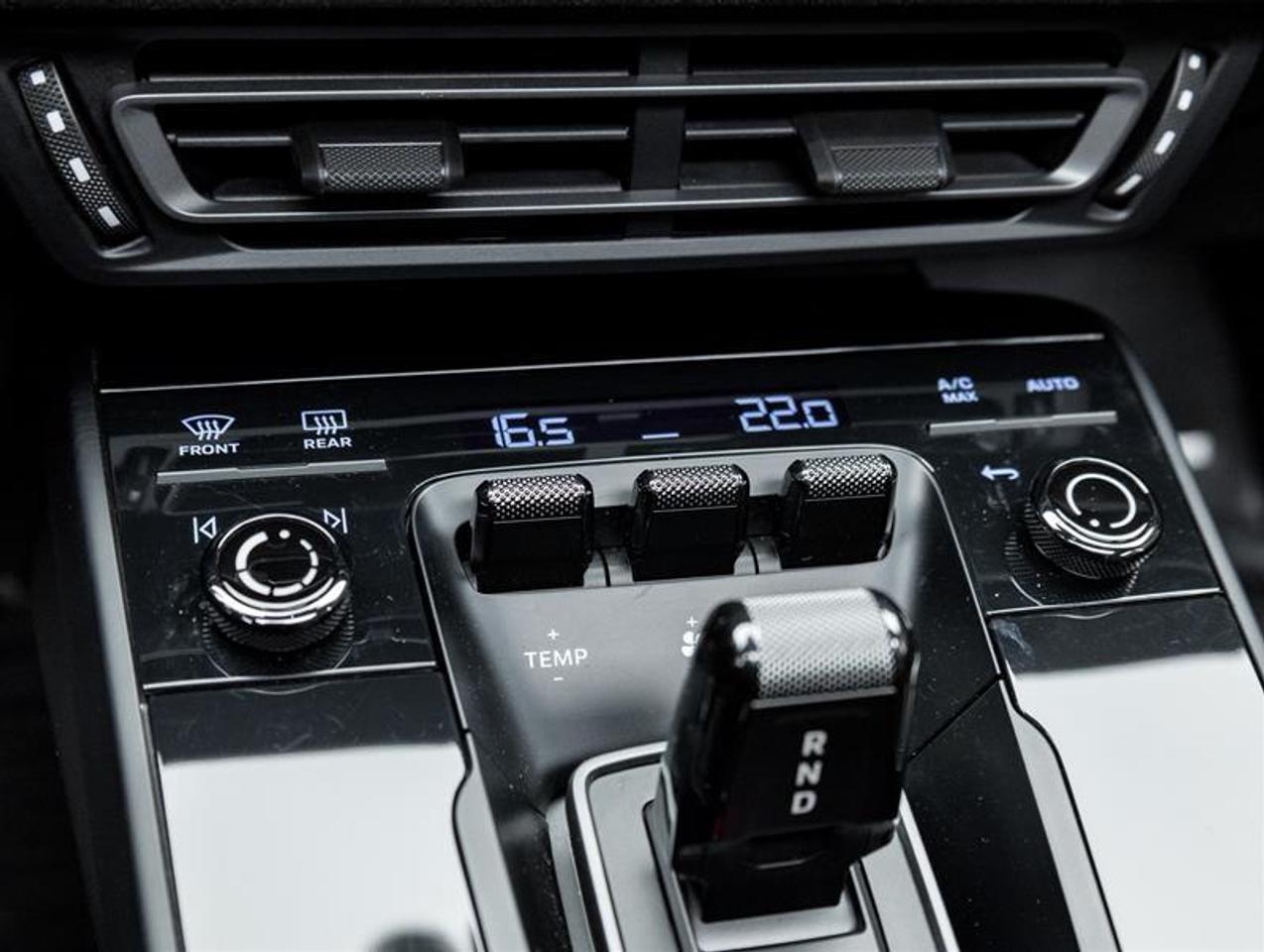 2024 Porsche 911  Photo