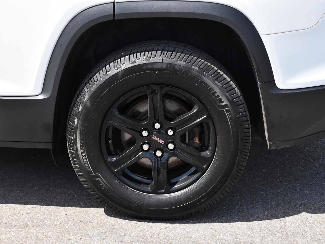 2023 GMC Acadia AT4  - Navigation -  Premium Audio Photo