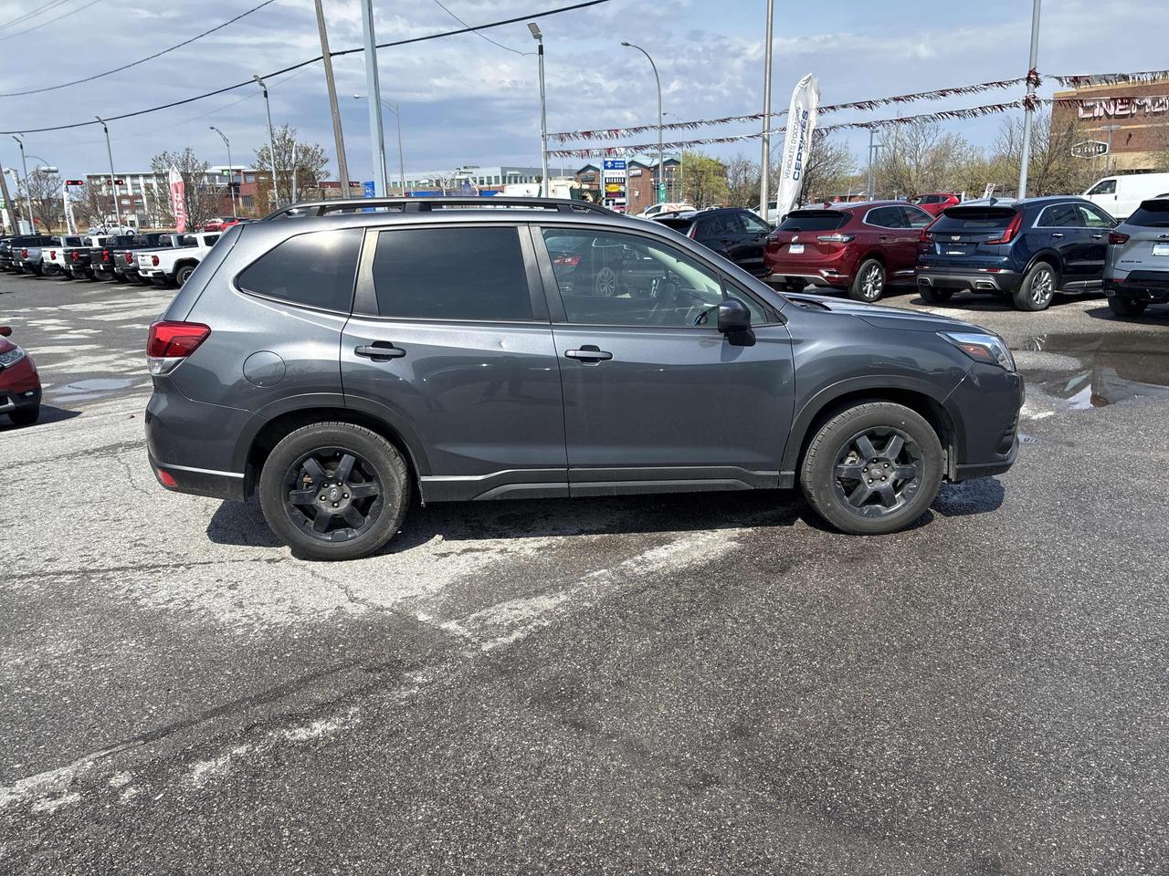 2024 Subaru Forester AWD   HEATED SEATS   EYESIGHT   CARPLAY/ANDROID Photo3