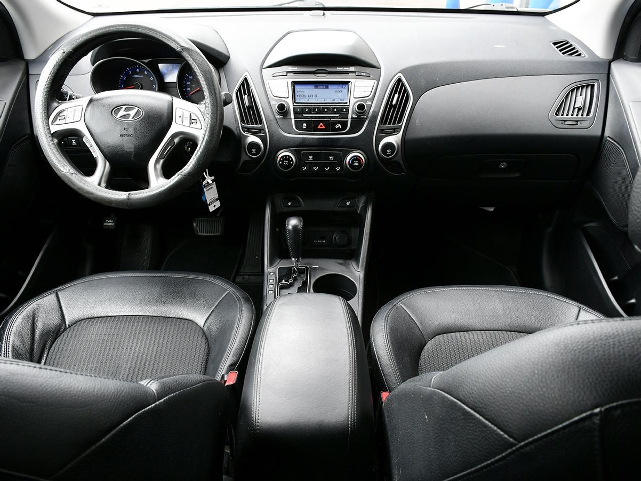 2011 Hyundai Tucson AWD   GLS   1 OWNER   CLEAN CARFAX   SOLD ASIS Photo