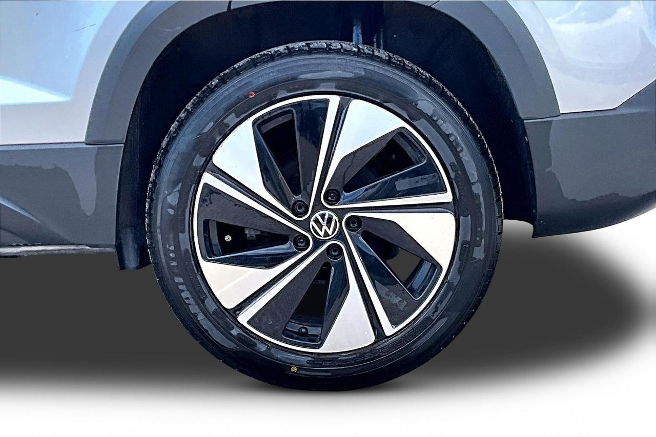 2024 Volkswagen Taos COMFORTLINE 4MOTION   GREAT ON GAS   NO ACCIDENTS Photo