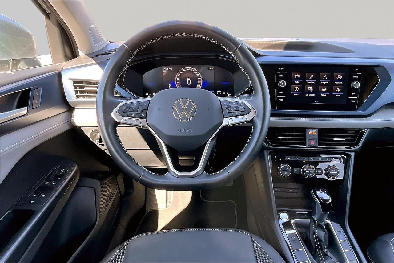 2024 Volkswagen Taos COMFORTLINE 4MOTION   GREAT ON GAS   NO ACCIDENTS Photo