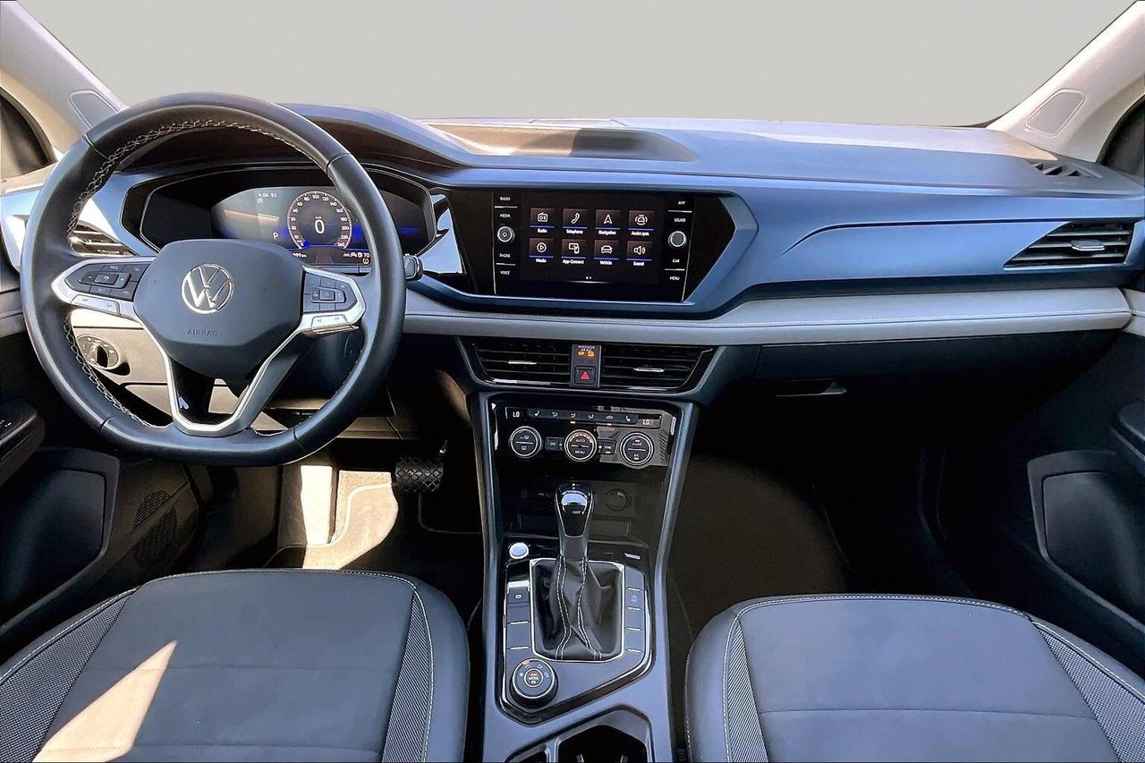 2024 Volkswagen Taos COMFORTLINE 4MOTION   GREAT ON GAS   NO ACCIDENTS Photo