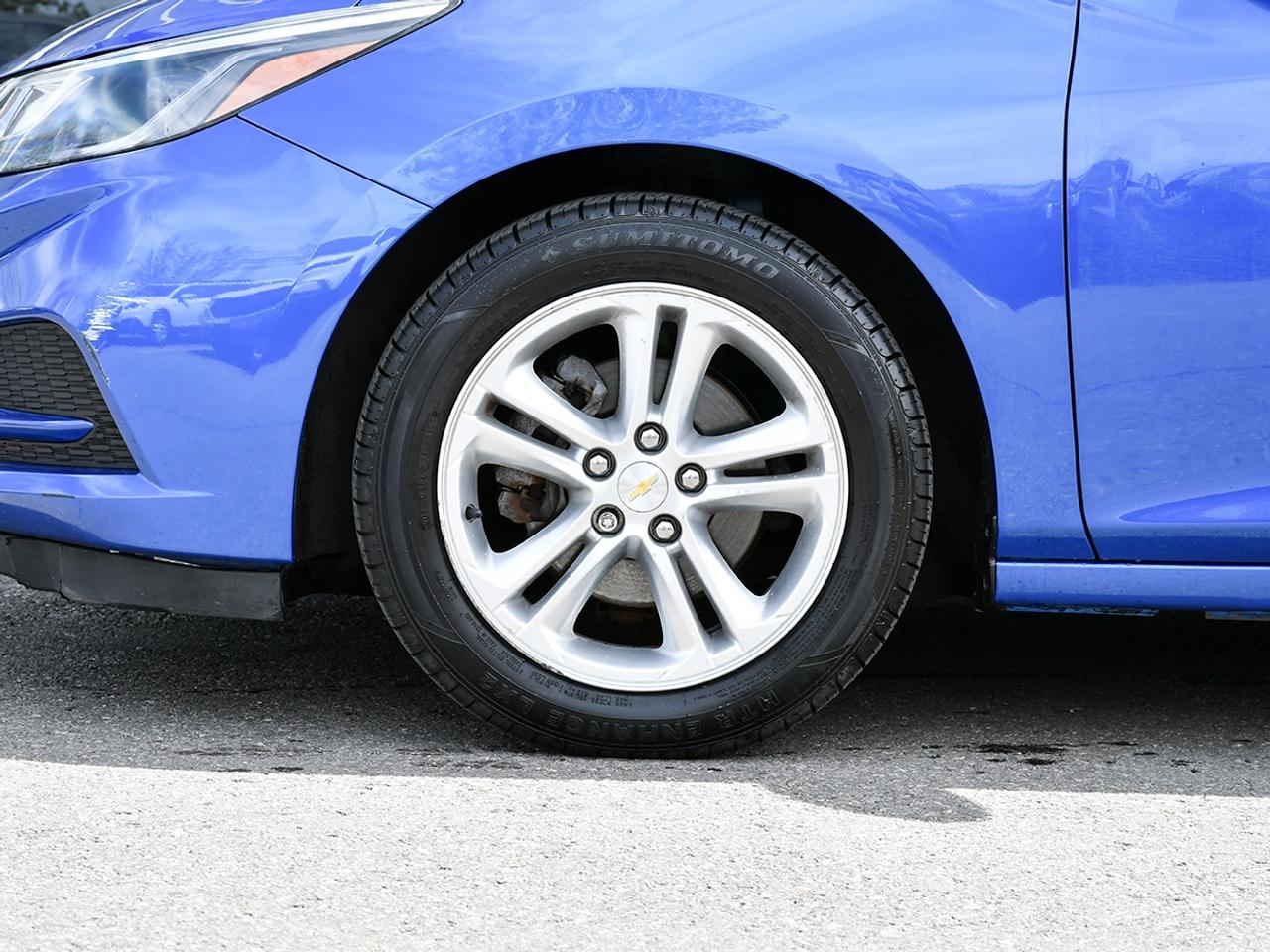 2018 Chevrolet Cruze LT   WINTER TIRES   25 SERVICE RECORDS   CERTIFIED Photo