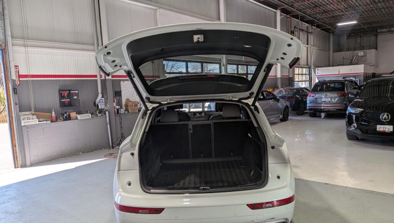 2019 Audi Q5 Technik quattro   Pano Roof   Virtual Cockpit   36 Photo