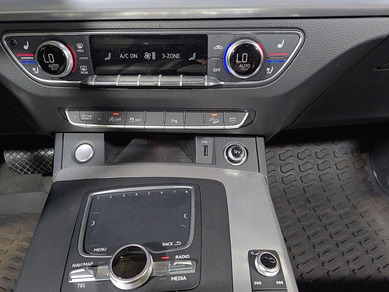 2019 Audi Q5 Technik quattro   Pano Roof   Virtual Cockpit   36 Photo