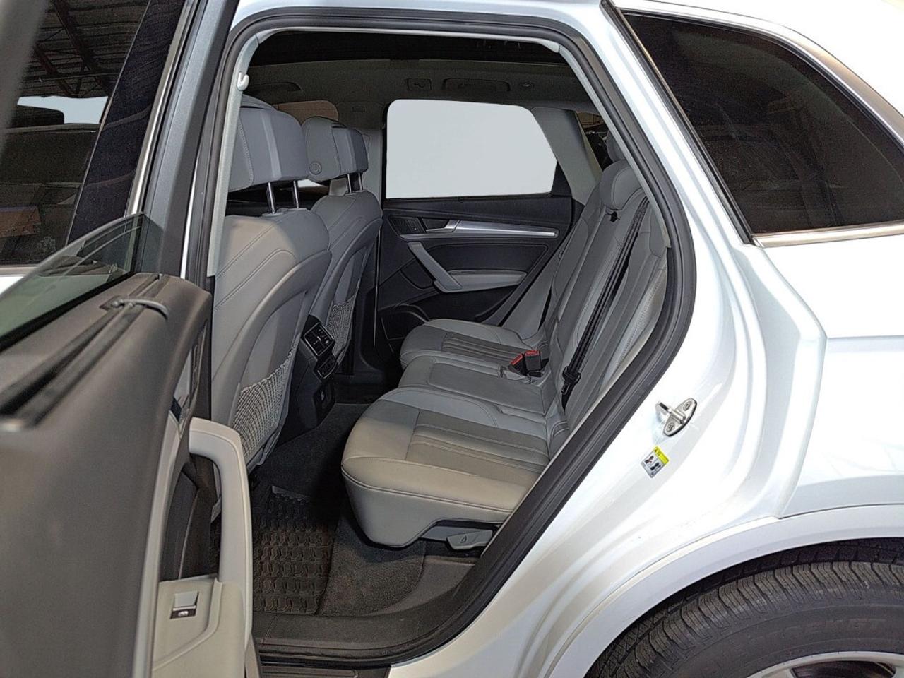 2019 Audi Q5 Technik quattro   Pano Roof   Virtual Cockpit   36 Photo