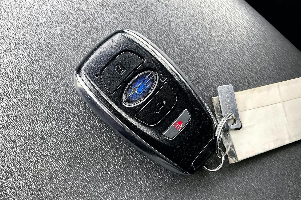 2024 Subaru Crosstrek TOURING AWD   HEATED SEATS/STEER   BLINDSPOT ALERT Photo