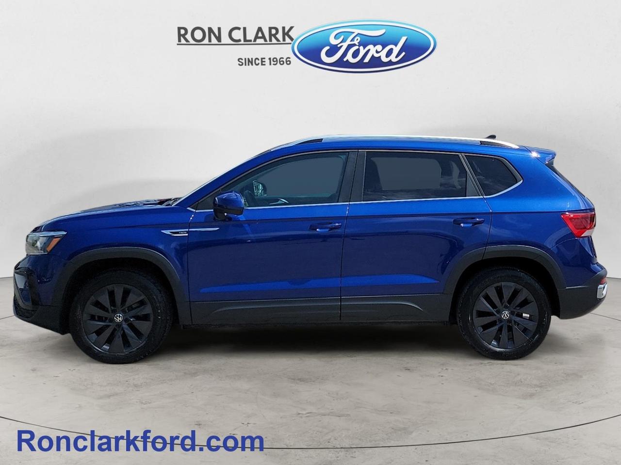 2023 Volkswagen Taos Comfortline 4dr Front-Wheel Drive Photo