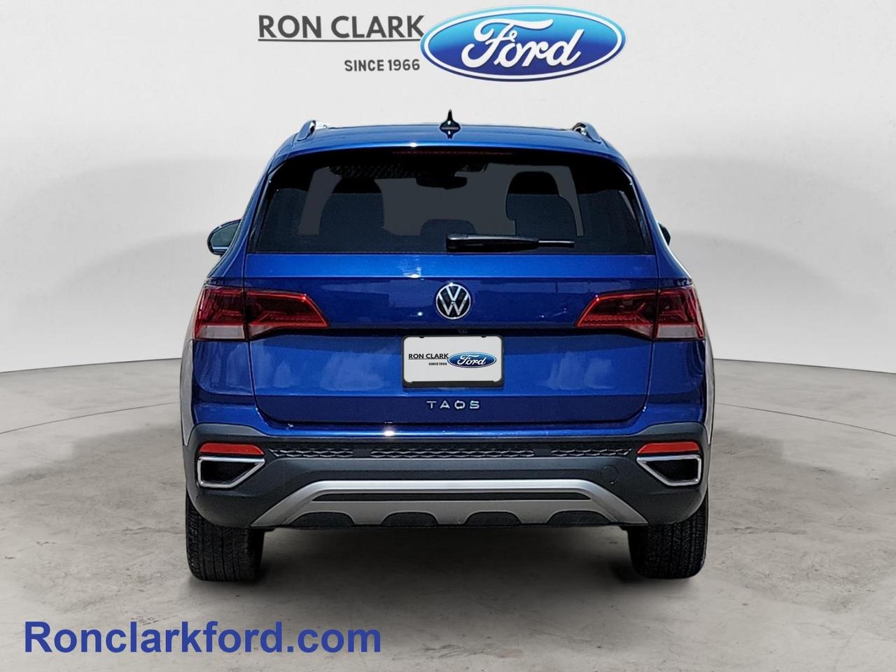 2023 Volkswagen Taos Comfortline 4dr Front-Wheel Drive Photo