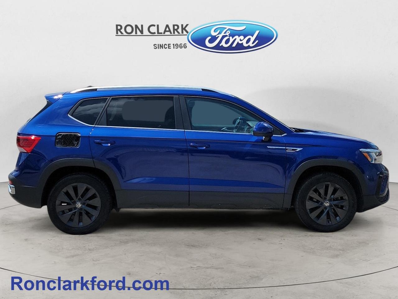 2023 Volkswagen Taos Comfortline 4dr Front-Wheel Drive Photo