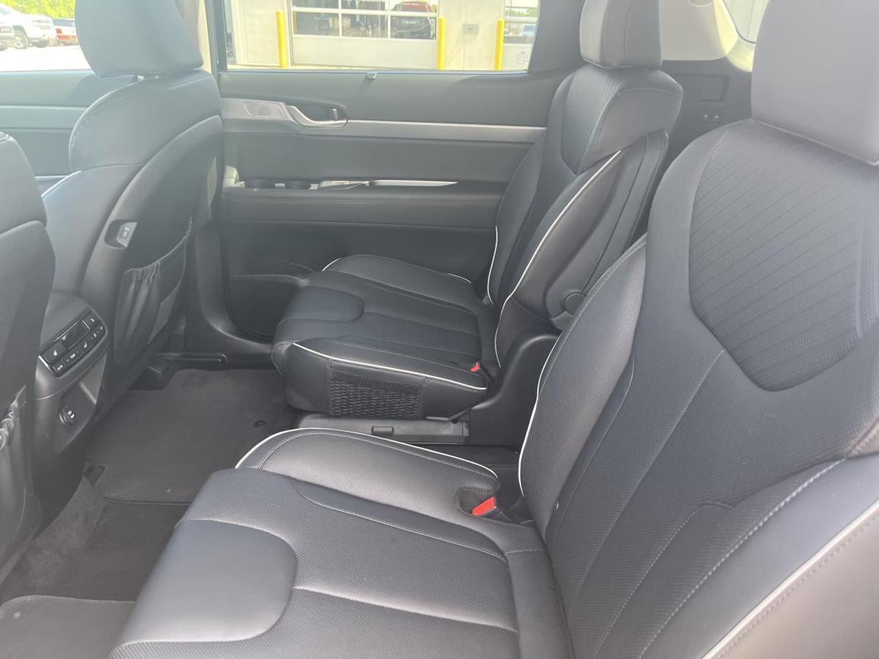 2025 Hyundai PALISADE Urban 7-Passenger AWD Photo