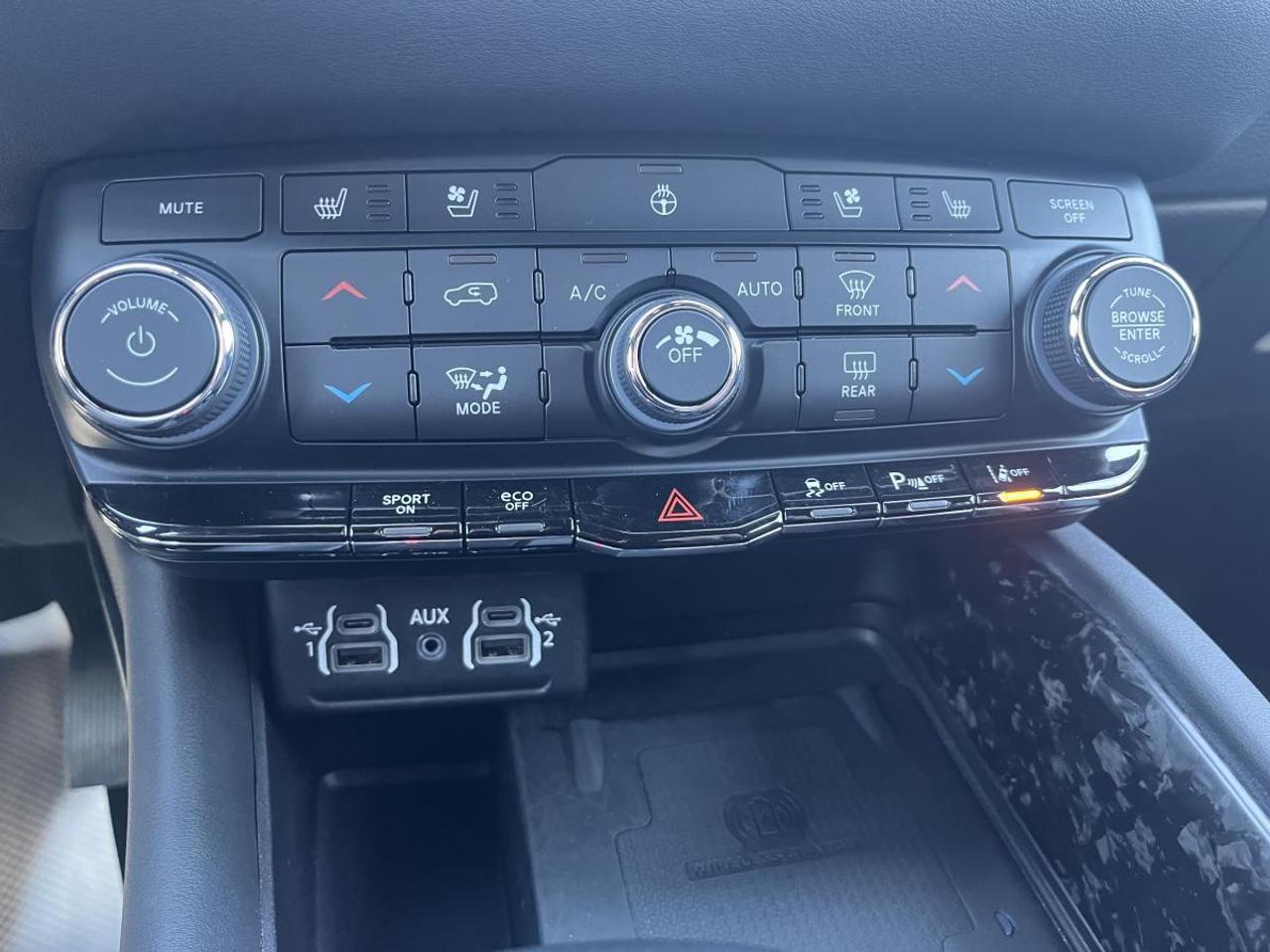 2024 Dodge Durango R/T PLUS AWD Photo