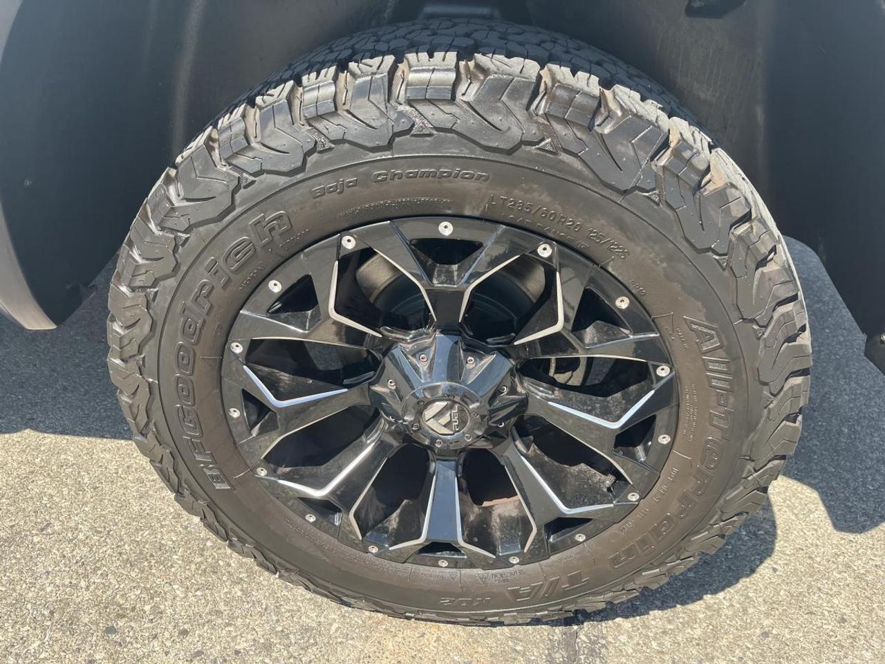 2020 RAM 1500 Classic Express 4x4 Quad Cab 6'4 Box Photo