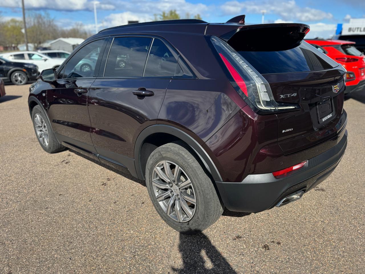 2020 Cadillac XT4 Sport 4dr All-Wheel Drive Photo2