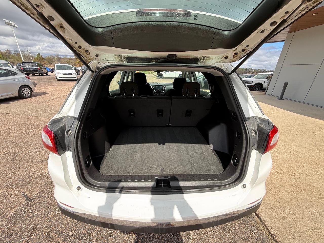 2018 Chevrolet Equinox LS Front-Wheel Drive Photo