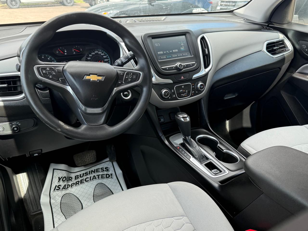 2018 Chevrolet Equinox LS Front-Wheel Drive Photo