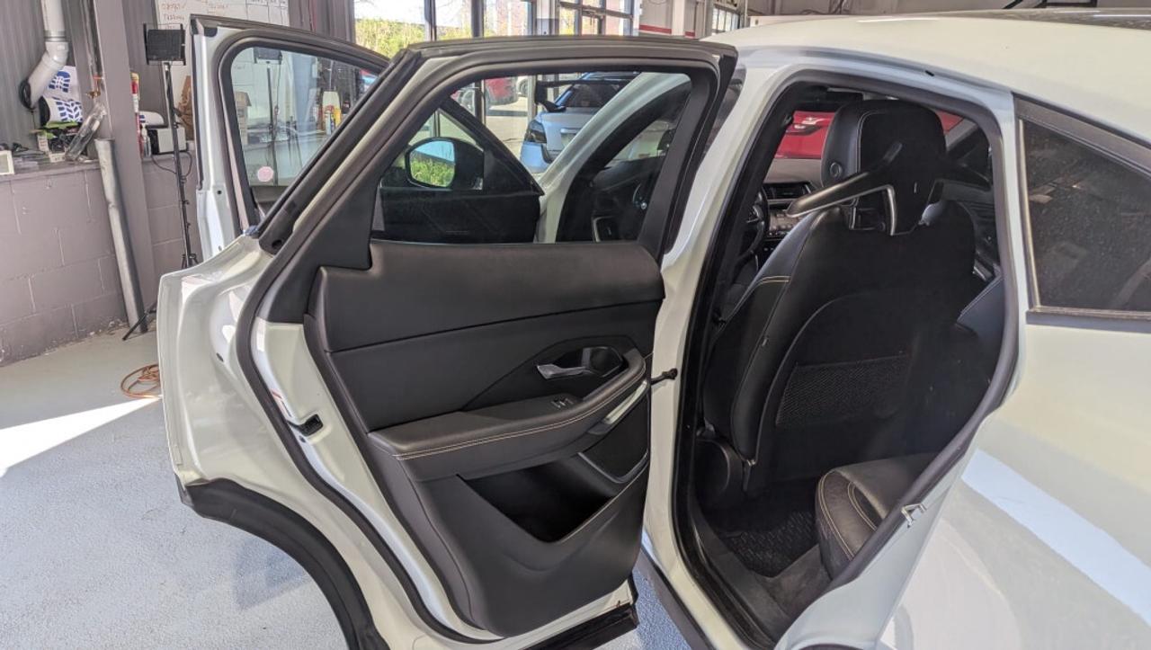 2019 Jaguar E-Pace P300 R-Dynamic SE   AWD   Clean Carfax   Leather Photo