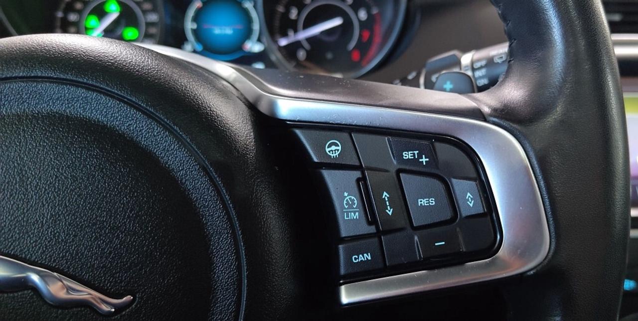 2019 Jaguar E-Pace P300 R-Dynamic SE   AWD   Clean Carfax   Leather Photo