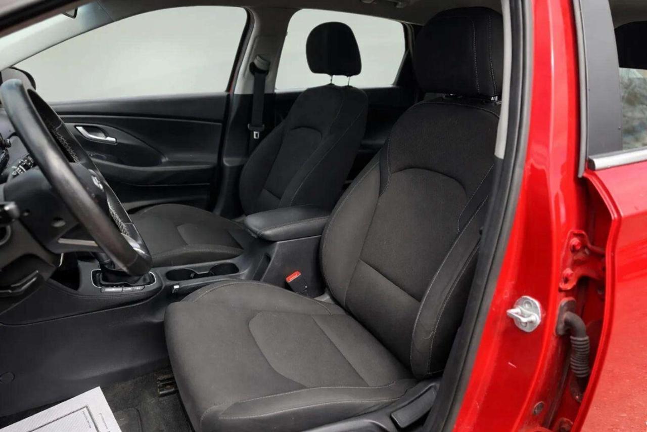 2018 Hyundai Elantra GT GL Automatic Photo