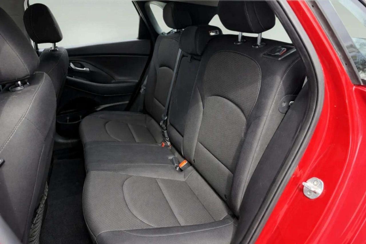 2018 Hyundai Elantra GT GL Automatic Photo