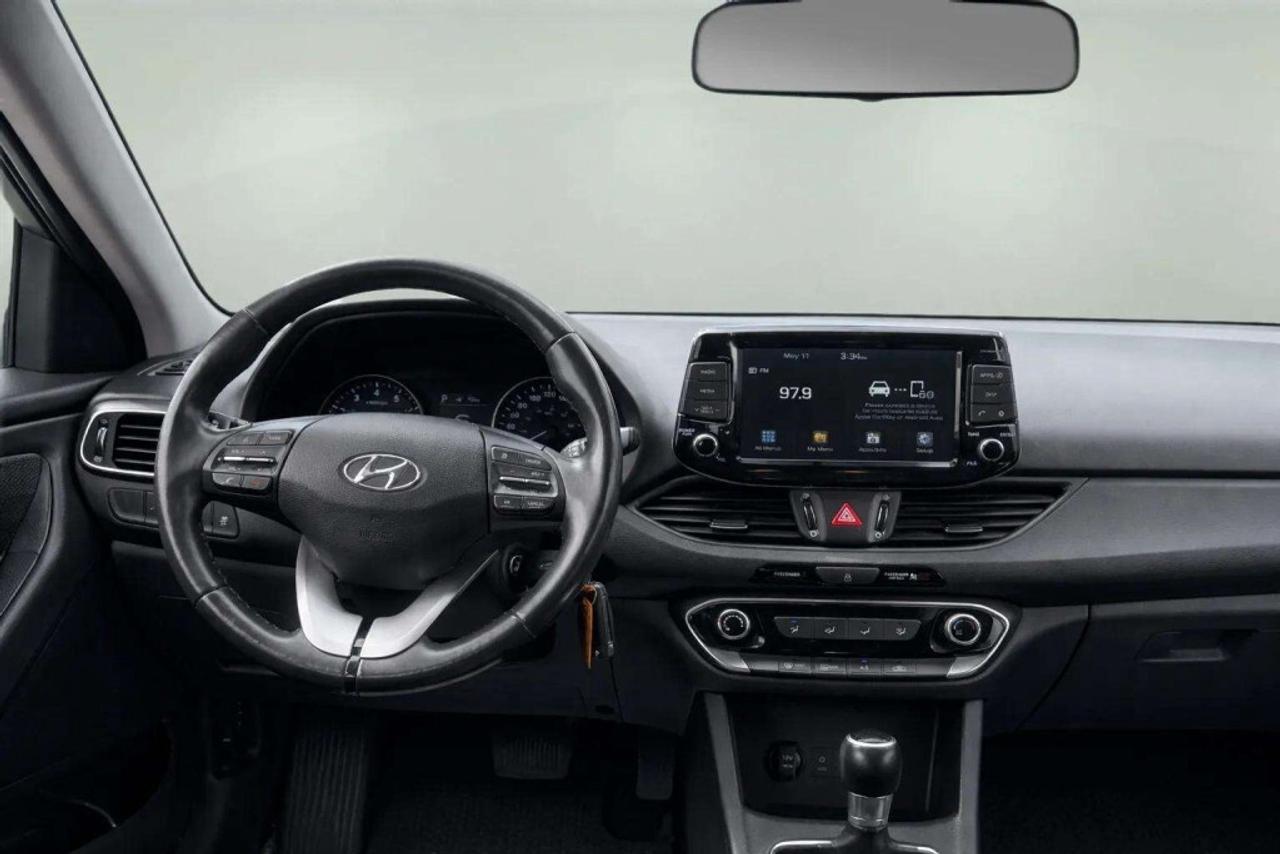 2018 Hyundai Elantra GT GL Automatic Photo
