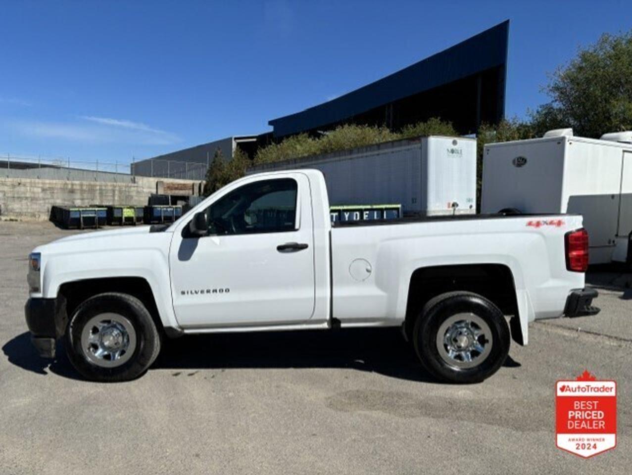 2017 Chevrolet Silverado 1500 4WD REGULAR CAB **SHORT BOX** CERTIFIED-WE FINANCE Photo