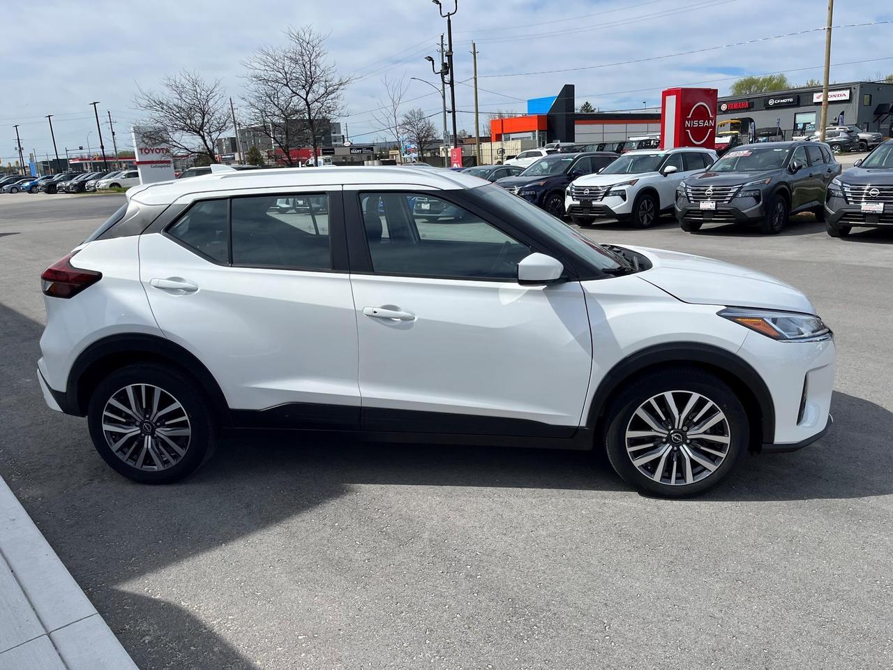 2024 Nissan Kicks SV 4dr Front-Wheel Drive Photo
