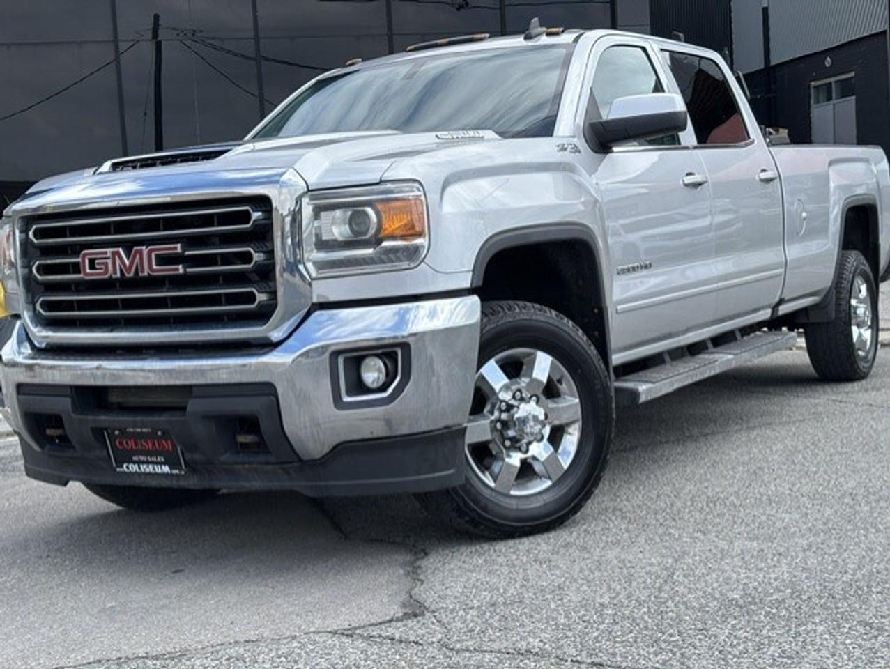 2018 GMC SIERRA 2500HD SLE Z71 4WD-6.6L-DURAMAX DIESEL-CREW CAB-LONG BOX Photo