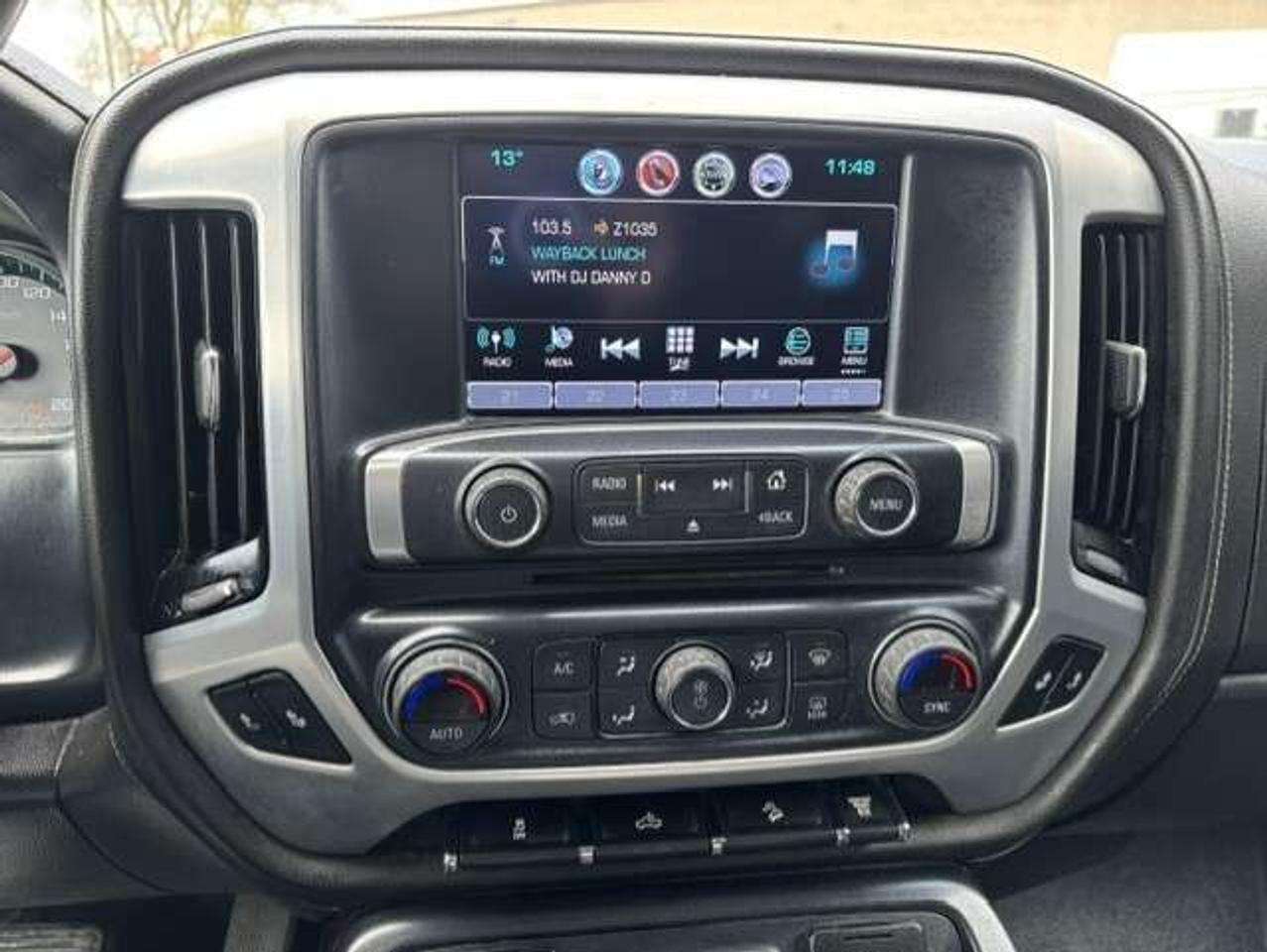2018 GMC SIERRA 2500HD SLE Z71 4WD-6.6L-DURAMAX DIESEL-CREW CAB-LONG BOX Photo