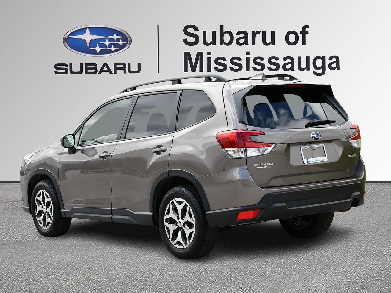 2023 Subaru Forester TOURING   CLEAN CARFAX   1OWNER   AWD   CERTIFIED Photo