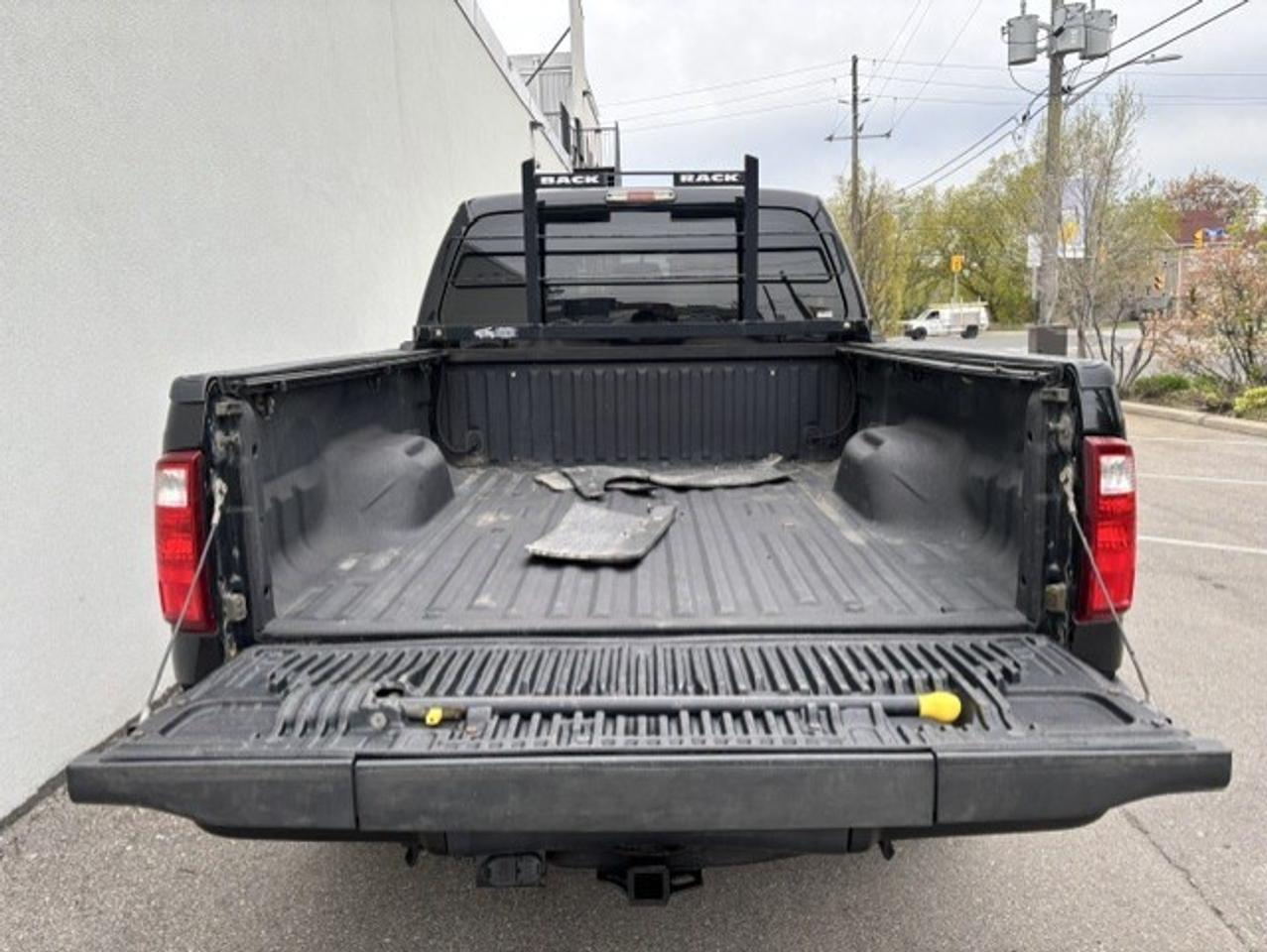 2015 Ford F-250 4WD **CREW CAB-SHORT BOX-1 OWNER-CERTIFIED** Photo