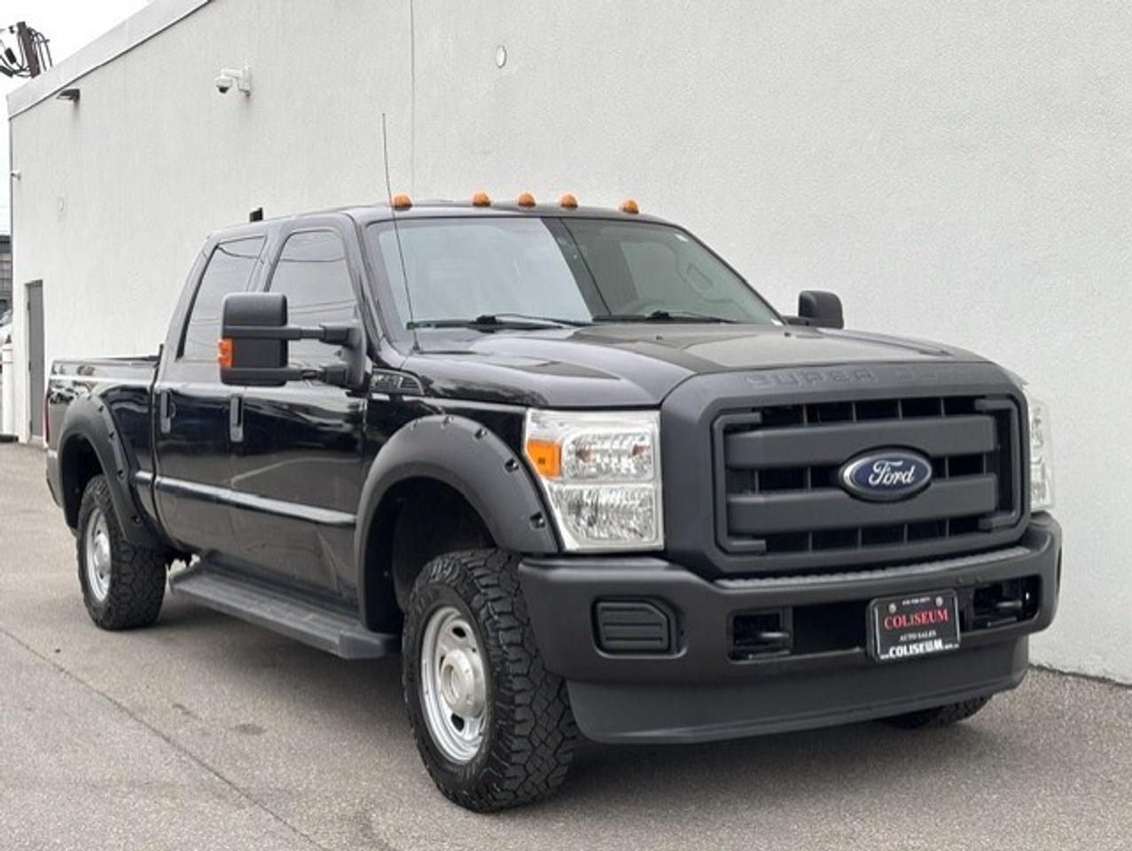 2015 Ford F-250 4WD **CREW CAB-SHORT BOX-1 OWNER-CERTIFIED** Photo