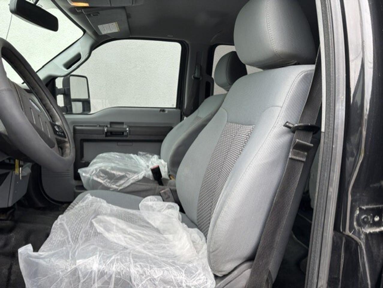 2015 Ford F-250 4WD **CREW CAB-SHORT BOX-1 OWNER-CERTIFIED** Photo