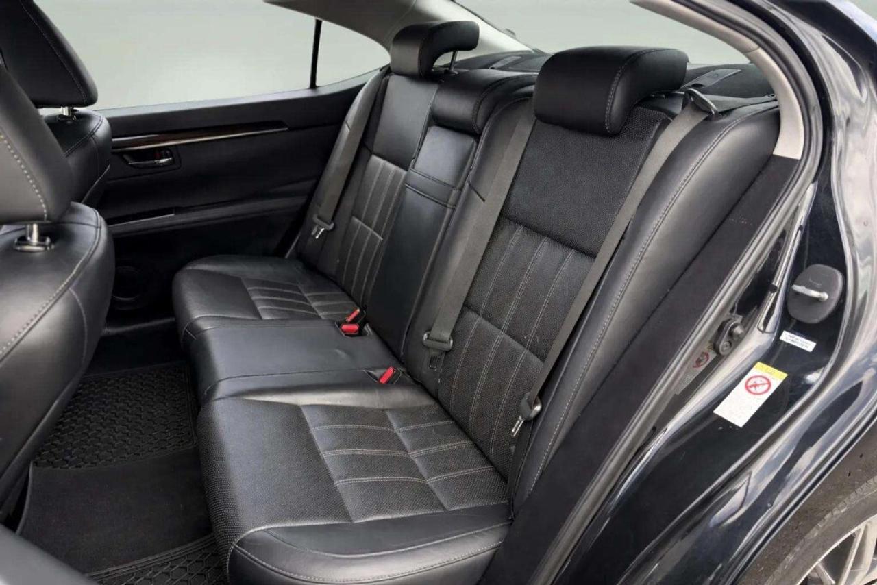 2016 Lexus ES 350 Base Sedan Automatic Photo