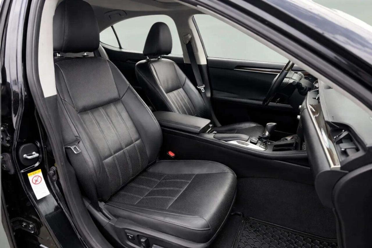2016 Lexus ES 350 Base Sedan Automatic Photo