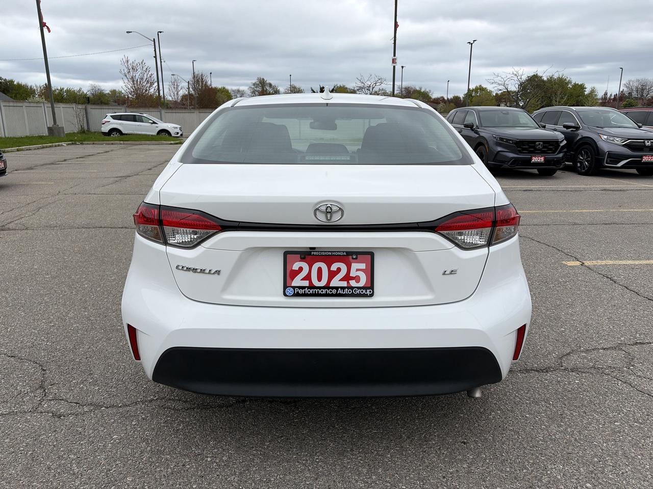 2025 Toyota Corolla LE Photo