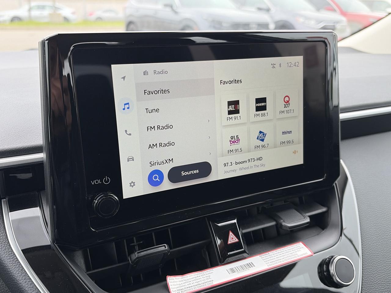 2025 Toyota Corolla LE Photo