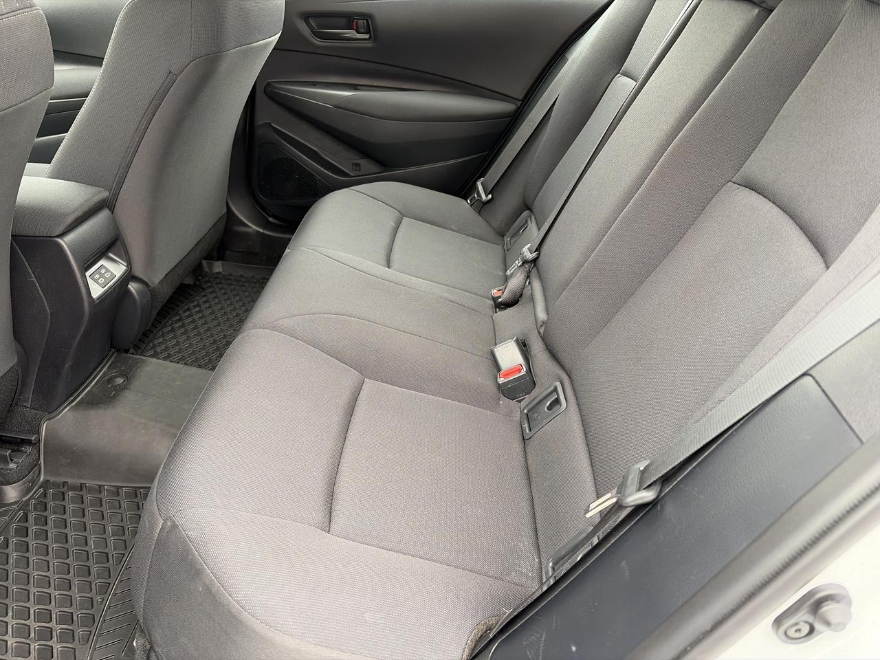 2025 Toyota Corolla LE Photo