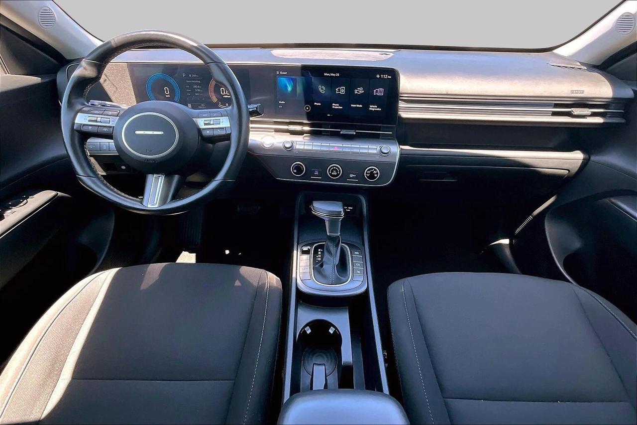 2024 Hyundai KONA PREFERRED AWD   EFFICIENT SUV   NO ACCIDENTS Photo