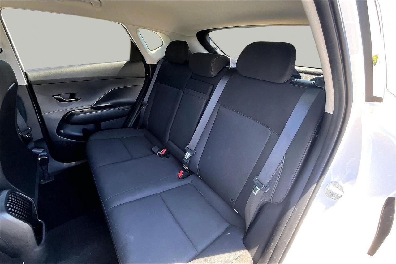 2024 Hyundai KONA PREFERRED AWD   EFFICIENT SUV   NO ACCIDENTS Photo