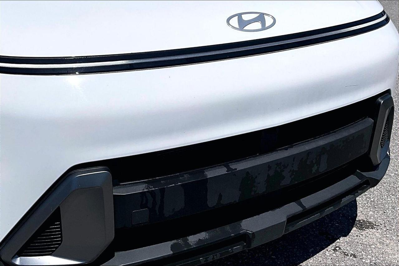 2024 Hyundai KONA PREFERRED AWD   EFFICIENT SUV   NO ACCIDENTS Photo