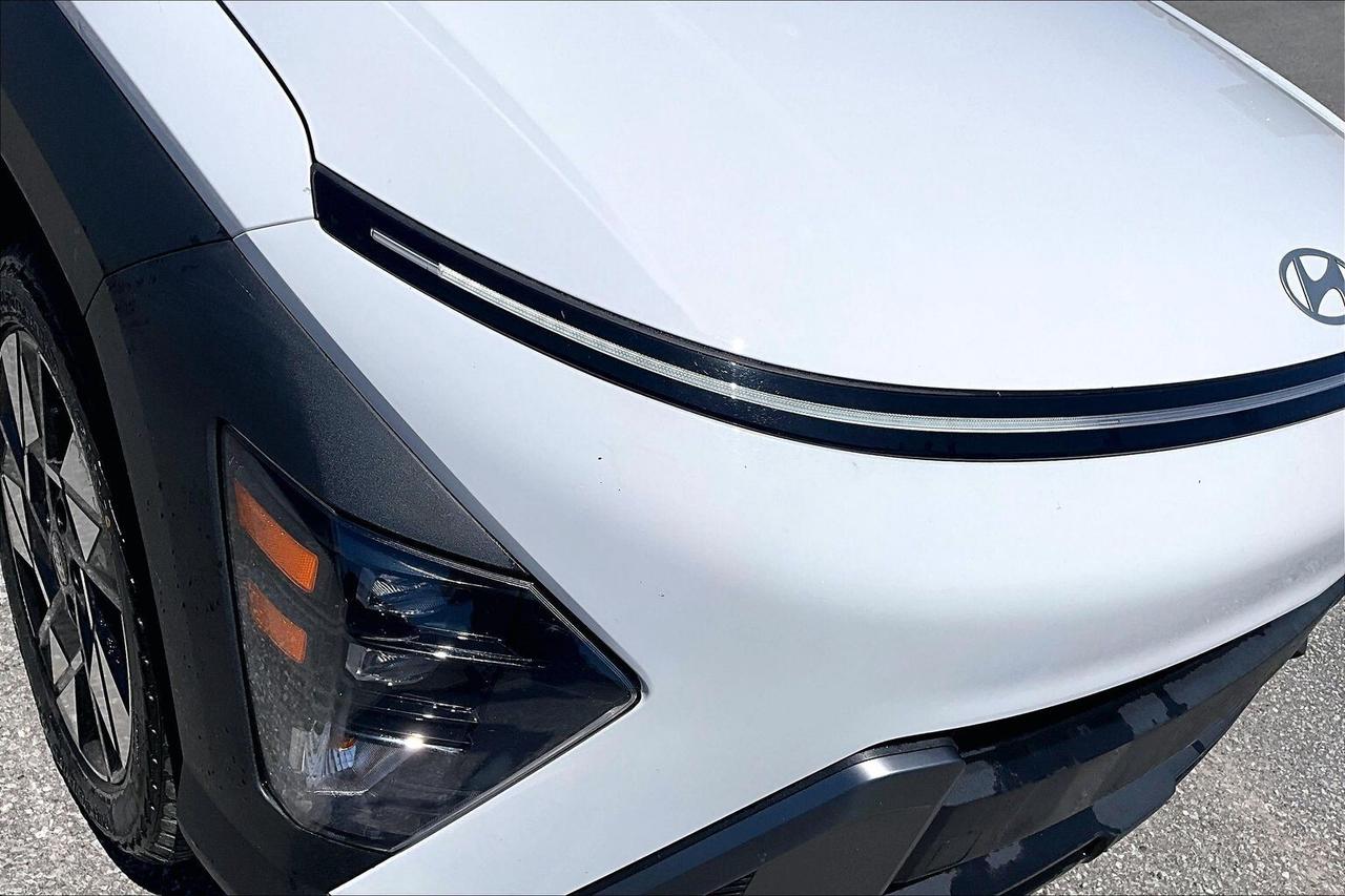 2024 Hyundai KONA PREFERRED AWD   EFFICIENT SUV   NO ACCIDENTS Photo